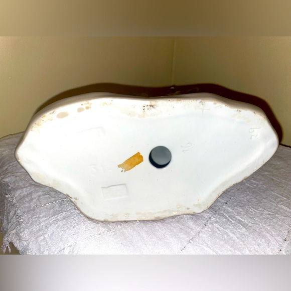 Elegant Figurine with Greyhound - Blue and Cream - Picture 4 of 5